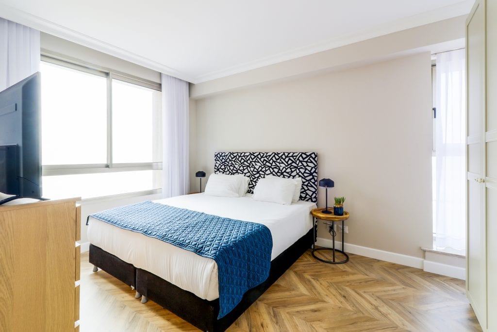 master Haifa bedroom